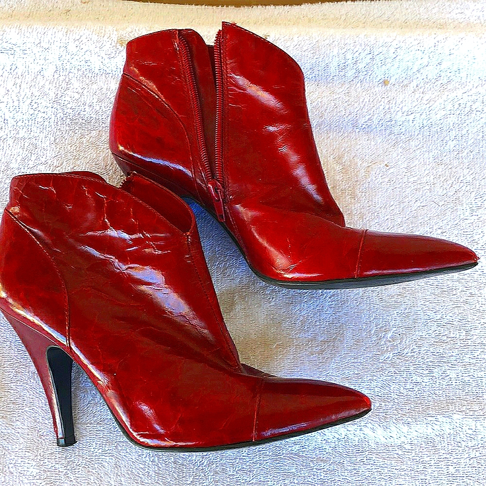 BCBgirls eel skin shoes